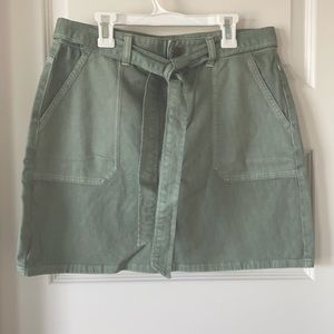 Vineyard Vines Utility Skirt